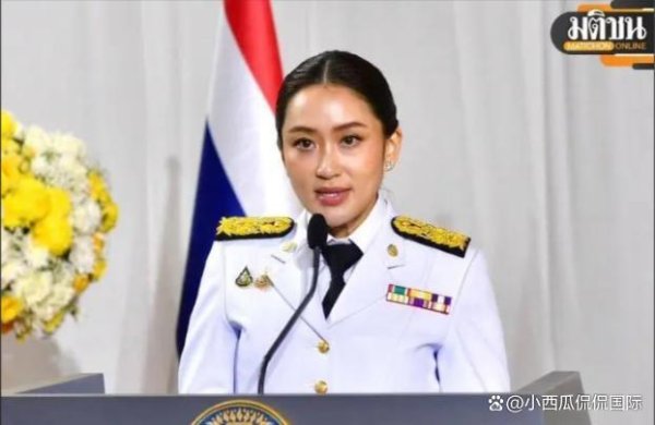 龙辉配资 佩通坦母女探监！76岁他信狱中剪短头发、血压高，但比家人想的坚强
